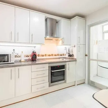 Miramar Junto Al Recinto Ferial De Apartment Fuengirola