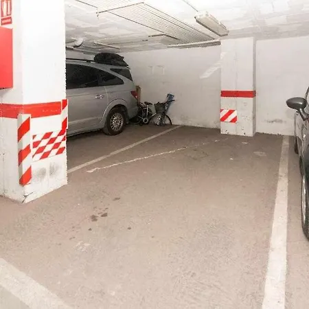 Miramar Junto Al Recinto Ferial De