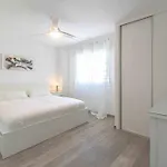 Miramar Junto Al Recinto Ferial De